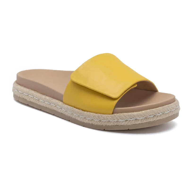 Women's Sandals with a Wedge Heel and a Tassel Detail in Orange for a Trendy Look Women's Sandals with a Wedge Heel and a Tassel Detail in Orange for a Trendy Look Shock - Absorbing Women's Sandals with a Soft Insole in Black for Active LifestylesIsle Slide Metatarsal